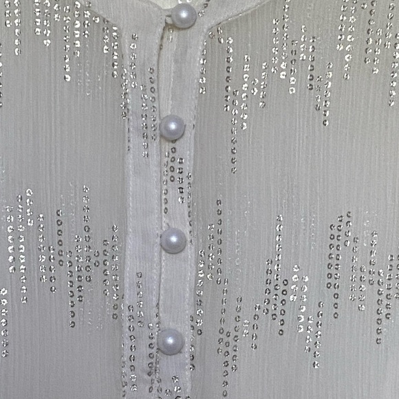 Christopher & Bank Blouse Glam Satin Ivory & Silver M Relax Long Sleeve Button - Picture 3 of 10